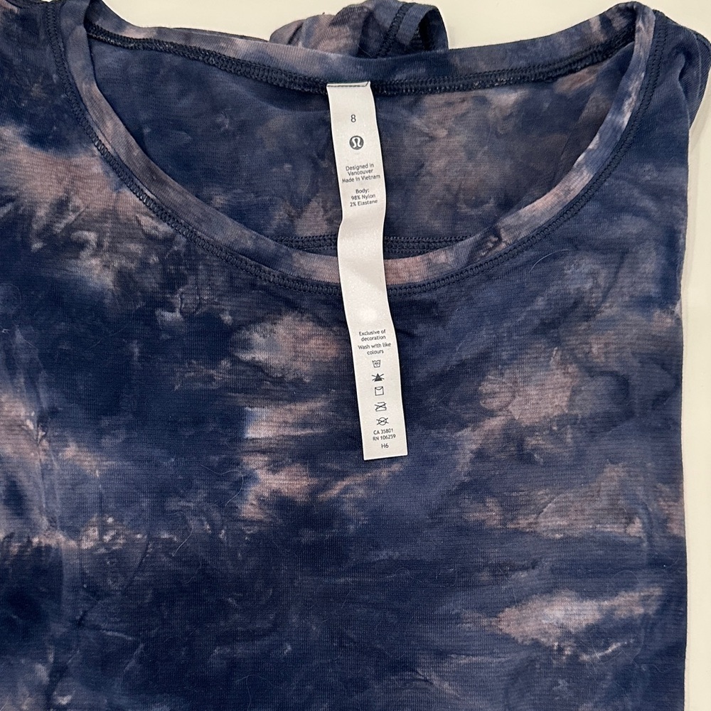 lululemon athletica Women's Tie-Dye Scoop Neck Long Sleeve